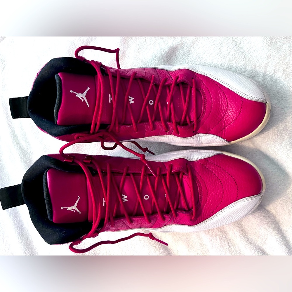Air Jordan 12 Retro Gym Red